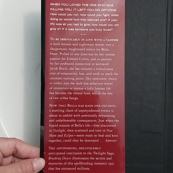 Twilight Breaking Dawn Hardcover Book ❤ - Picture 6 of 8